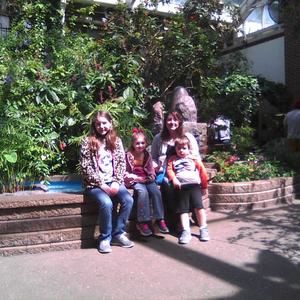 Meet your Posher, Donna